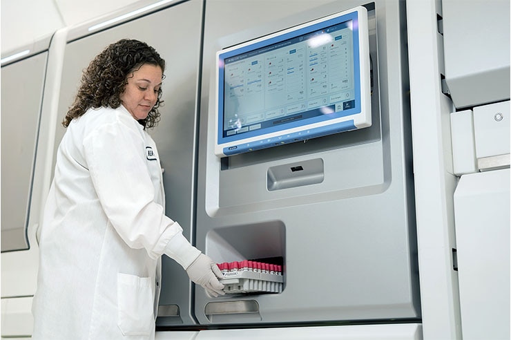 4528-BD-COR-Lab-Tech