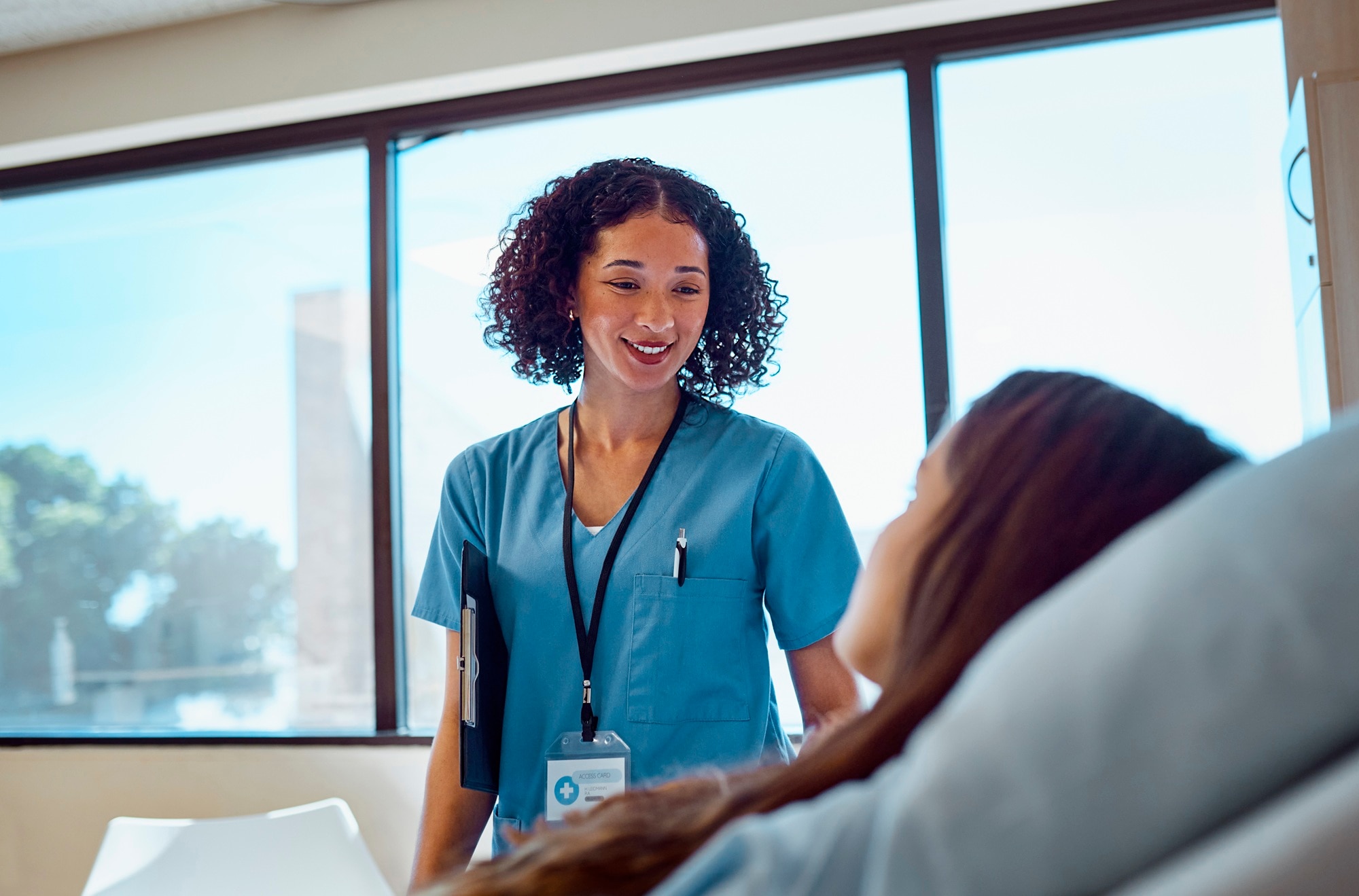 BD Vacutainer® Urine Collection Nurse and Patient